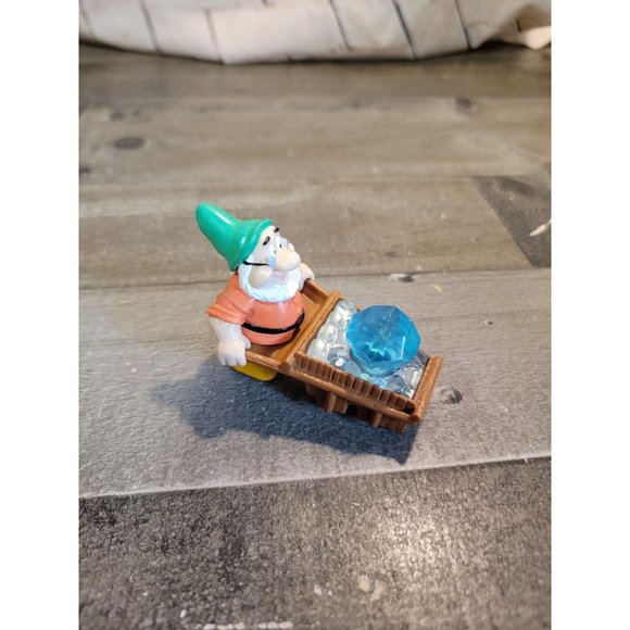Snow White doc dwarf Jewel Minecart Disney toy figure - Picture 1 of 5